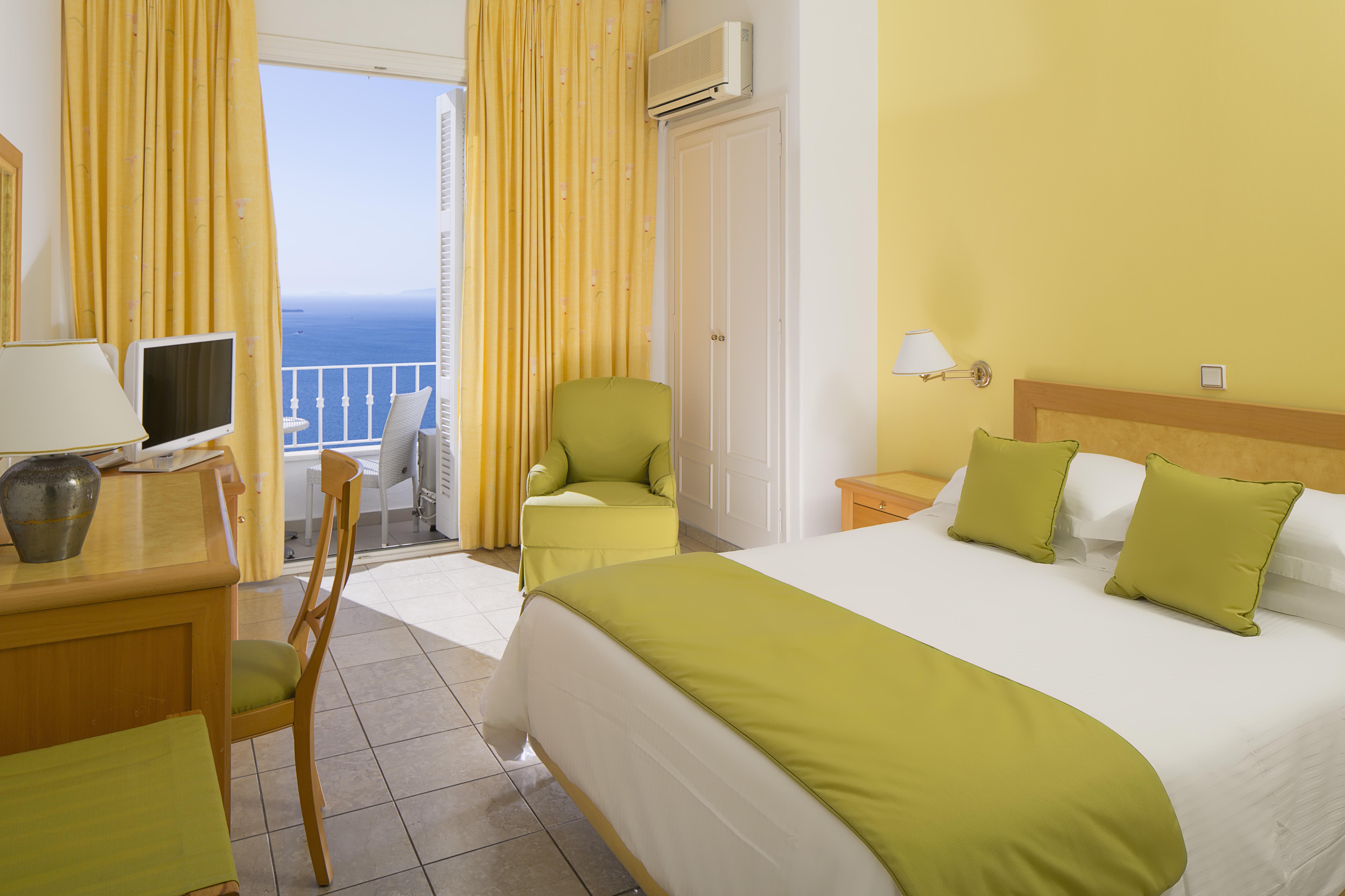 Atlantis Hotel Fira  Quarto foto